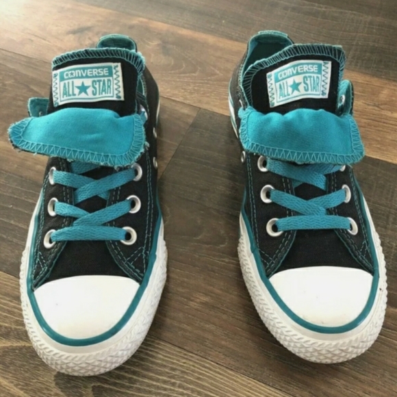 Converse - Picture 1 of 4